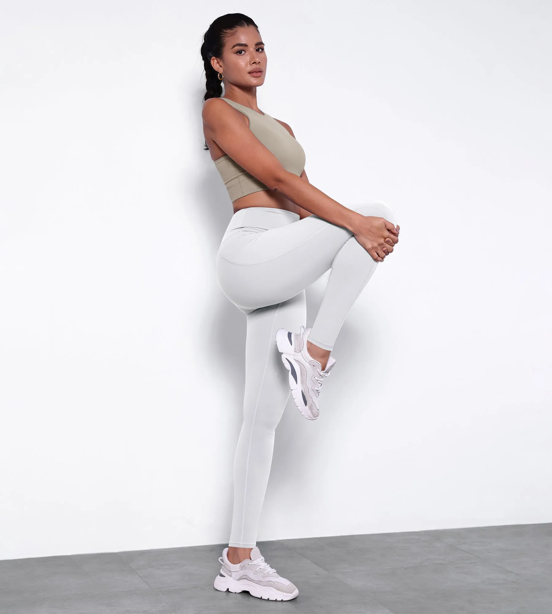 28" High Waisted Yoga Leggings with Pockets