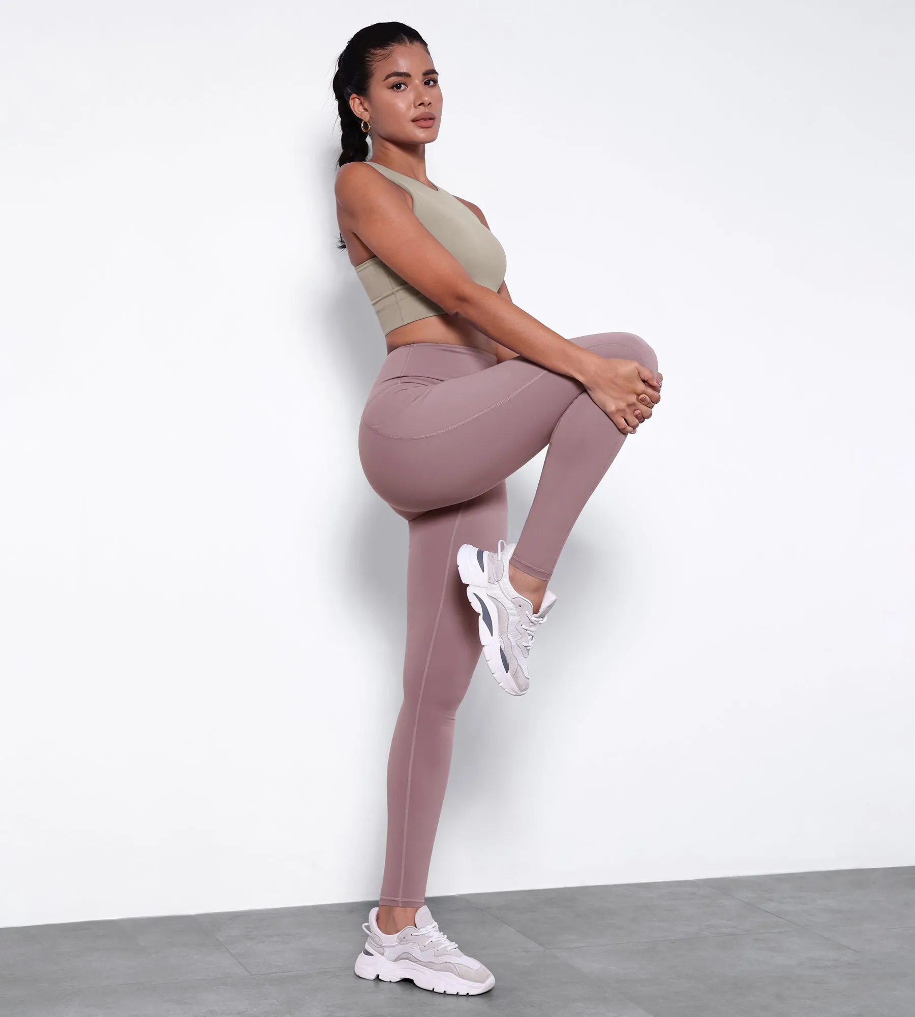 28" High Waisted Yoga Leggings with Pockets