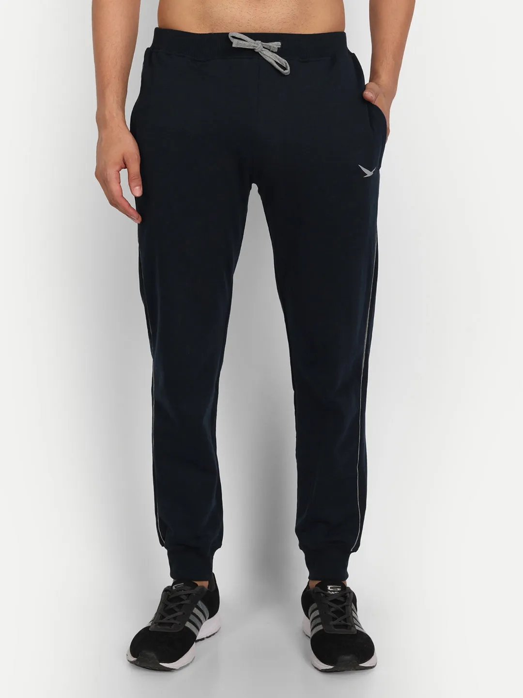 Hiflyers Men Black Slim Fit Solid Terry Joggers