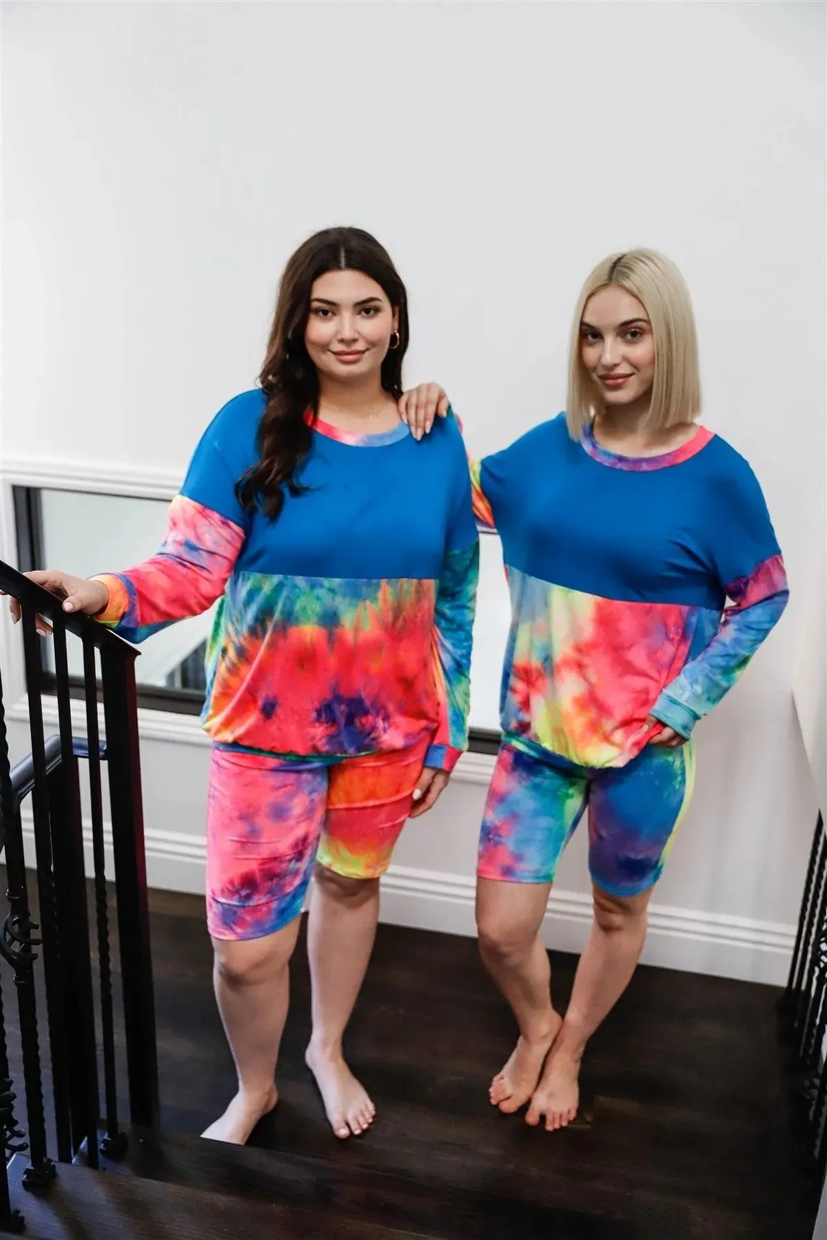Junior Plus Blue Neon Rainbow Tie-Dye Colorblock Long Sleeve Top & Biker Shorts Set /1-1-1