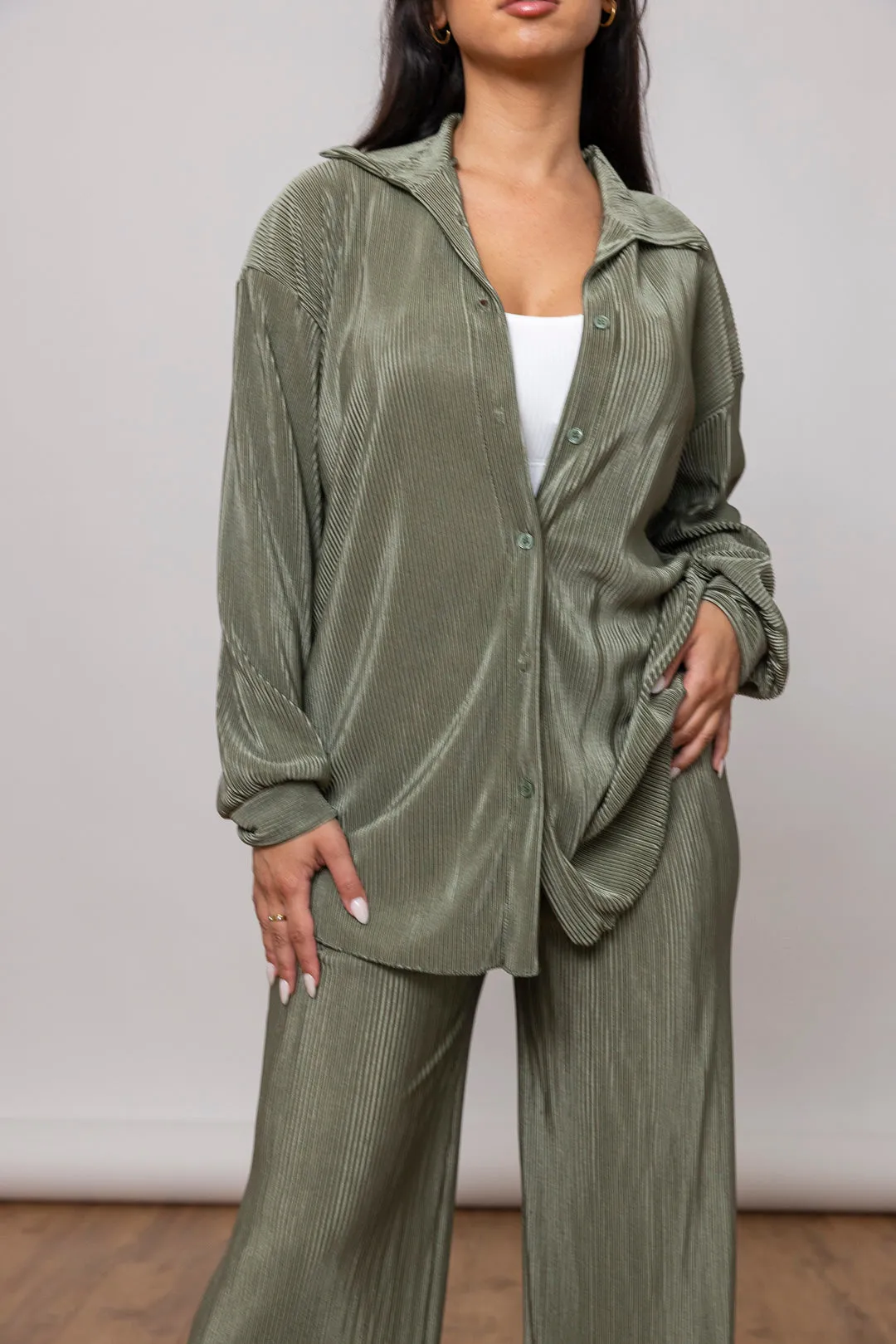 Plissee Zweiteiler - Oversize Bluse & Schlaghose