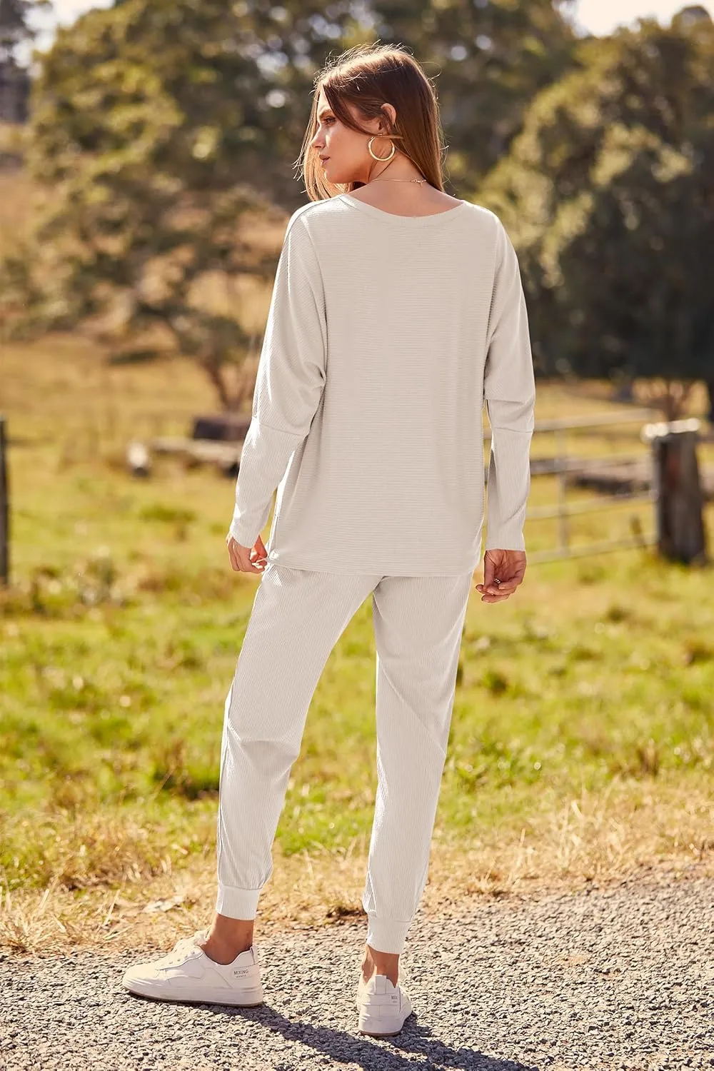 PRETTYGARDEN Women's Fall 2 Piece Outfits Fashion Sweatsuit Long Sleeve Pullover Pants Ribbed Spring Matching Lounge Set