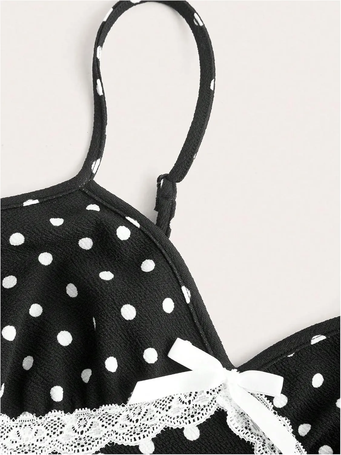 Verdusa Women's Polka Dots Bow Lace Cami Top Sleeveless V Neck Fitted Camisole