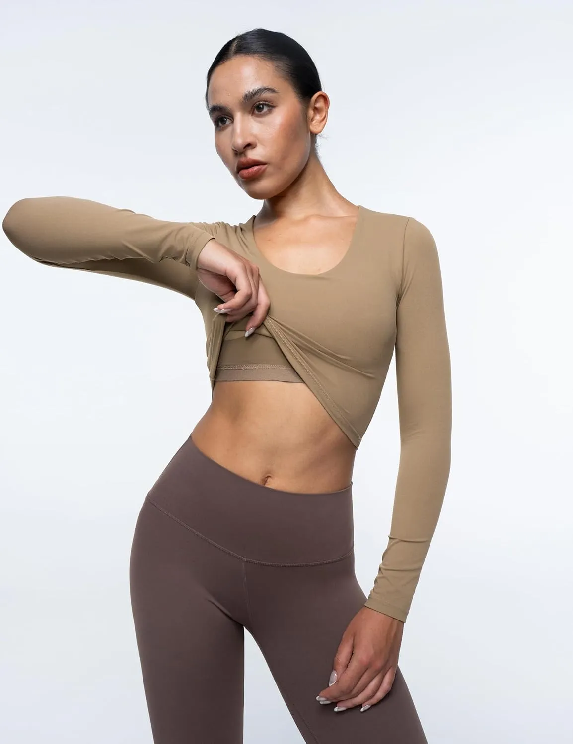 Womens Long Sleeve Shirts Workout Crop Tops Yoga Tee Built in Bra Mild Support Cream Feeling Athletic Top U-Neck